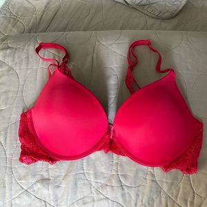 Red Push up Bra - 32D